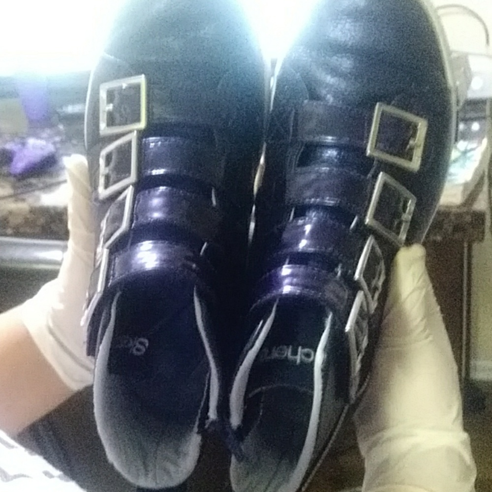 Shoes - Picture 3 of 3